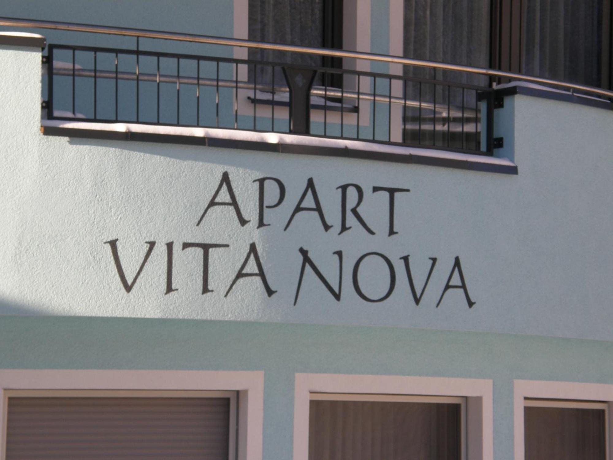 Apart Vita Nova Ισγκλ Εξωτερικό φωτογραφία